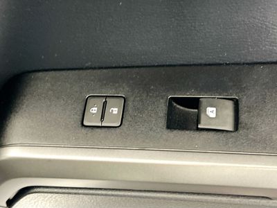 2017 Toyota Tacoma - Photo 27