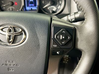 2017 Toyota Tacoma - Photo 16