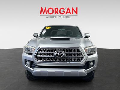2017 Toyota Tacoma - Photo 8
