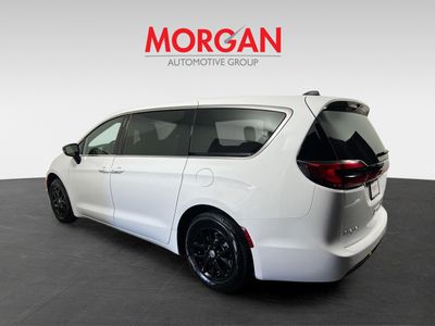 2025 Chrysler Pacifica - Photo 5