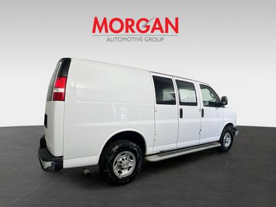 2019 Chevrolet Express 2500 - Photo 3