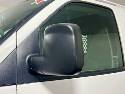 2019 Chevrolet Express 2500 - Photo 10
