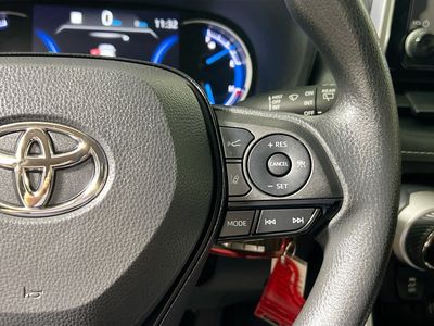 2024 Toyota RAV4 Hybrid - Photo 17