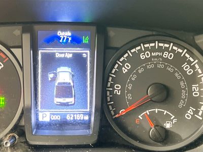 2021 Toyota Tacoma - Photo 15