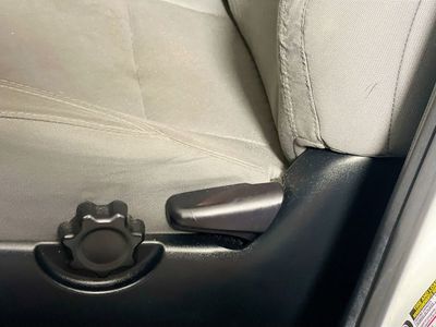 2021 Toyota Tacoma - Photo 9
