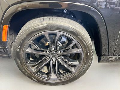 2024 Jeep Grand Wagoneer L - Photo 10