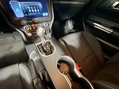 2020 Ford Mustang - Photo 22