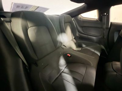 2020 Ford Mustang - Photo 29