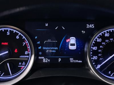 2021 Toyota Camry - Photo 19