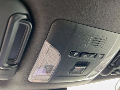 2021 Toyota Corolla - Photo 18