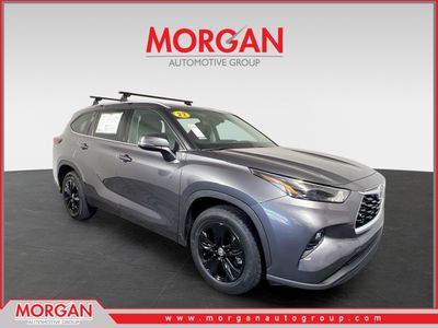 2022 Toyota Highlander - Photo 1