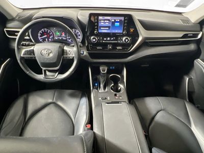 2022 Toyota Highlander - Photo 26