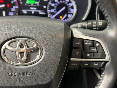 2022 Toyota Highlander - Photo 17