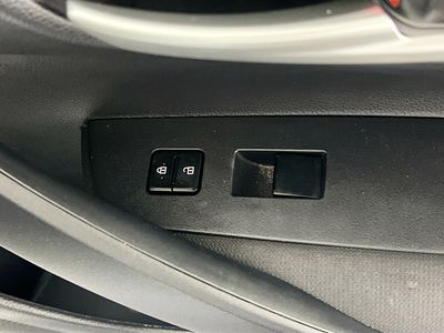 2021 Toyota Corolla - Photo 27
