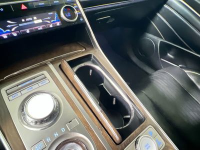 2023 Genesis GV80 - Photo 22