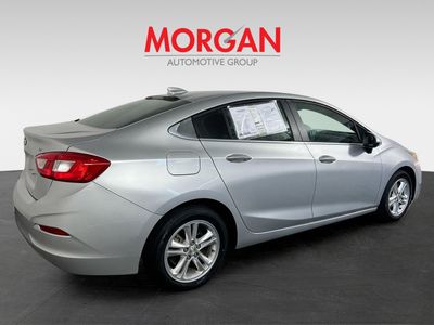 2017 Chevrolet Cruze - Photo 3