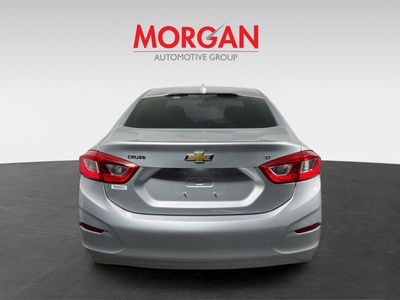 2017 Chevrolet Cruze - Photo 4