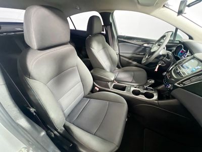 2017 Chevrolet Cruze - Photo 25