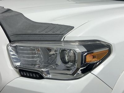 2022 Toyota Tacoma - Photo 9
