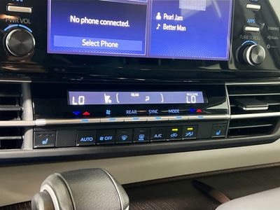 2024 Toyota Sienna - Photo 23