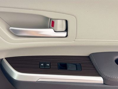 2024 Toyota Sienna - Photo 28