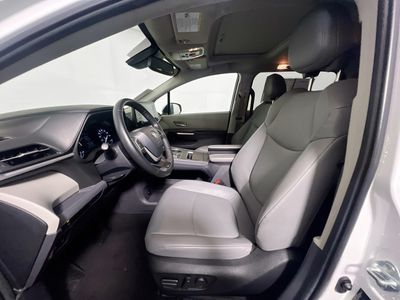 2024 Toyota Sienna - Photo 12