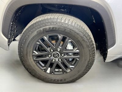 2024 Toyota Tundra - Photo 11