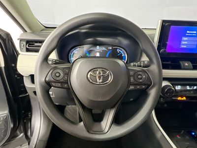 2025 Toyota RAV4 Hybrid - Photo 15