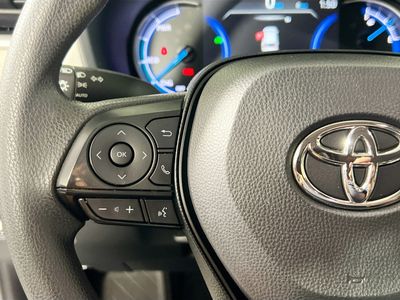 2025 Toyota RAV4 Hybrid - Photo 16