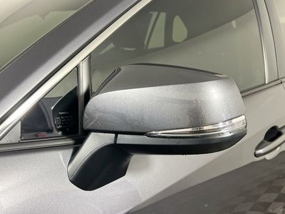 2025 Toyota RAV4 Hybrid - Photo 10