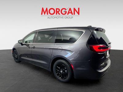 2023 Chrysler Pacifica - Photo 5