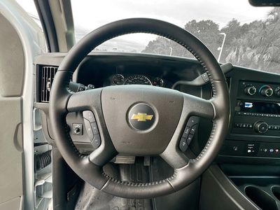 2022 Chevrolet Express 3500 — photo 15 view