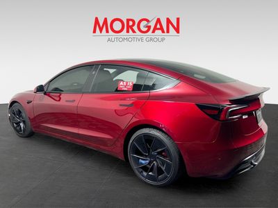 2024 Tesla Model 3 - Photo 5