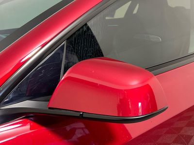 2024 Tesla Model 3 - Photo 10