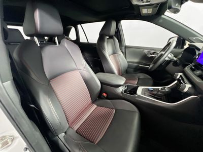 2024 Toyota RAV4 Prime - Photo 27