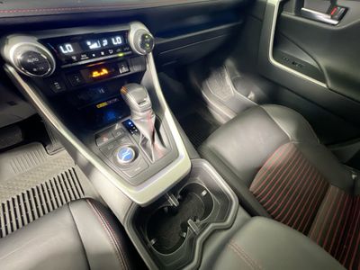 2024 Toyota RAV4 Prime - Photo 22