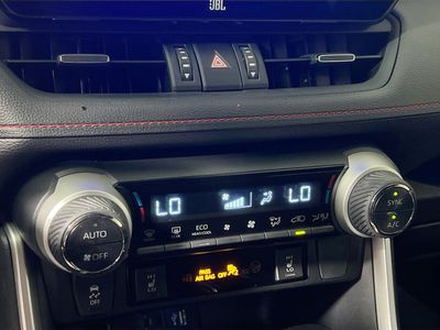 2024 Toyota RAV4 Prime - Photo 23