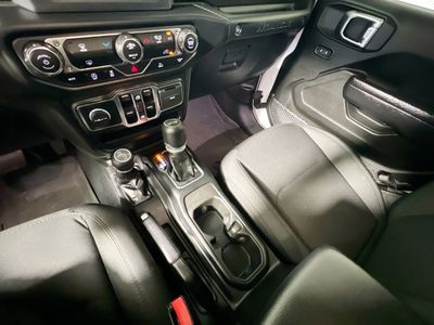 2023 Jeep Wrangler - Photo 22
