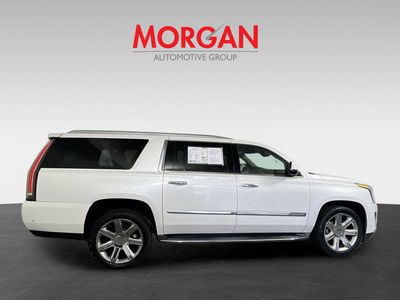 2017 Cadillac Escalade ESV - Photo 2