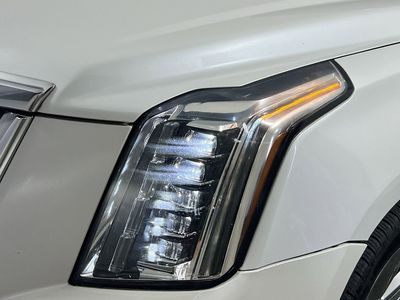 2017 Cadillac Escalade ESV - Photo 9