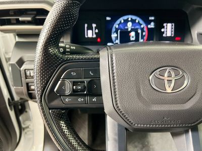 2024 Toyota Tacoma - Photo 10
