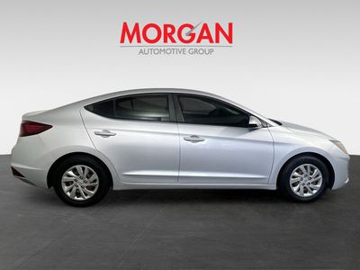 2019 Hyundai Elantra - Photo 2