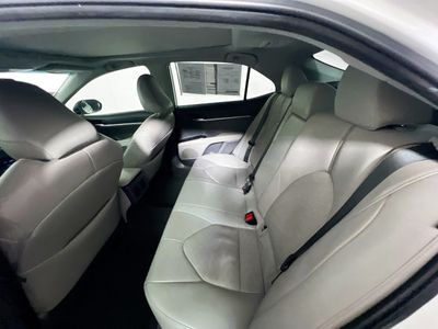 2019 Toyota Camry - Photo 25