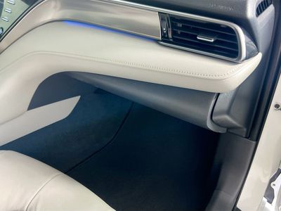 2019 Toyota Camry - Photo 31