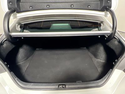 2019 Toyota Camry - Photo 30