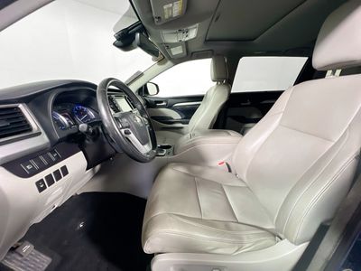 2018 Toyota Highlander Hybrid - Photo 12