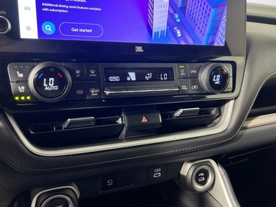 2024 Toyota Grand Highlander - Photo 23