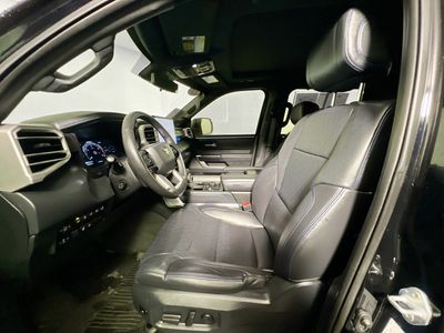 2023 Toyota Tundra - Photo 12