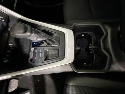 2024 Toyota RAV4 - Photo 21