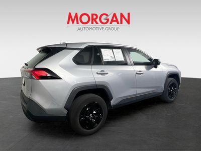 2024 Toyota RAV4 - Photo 3
